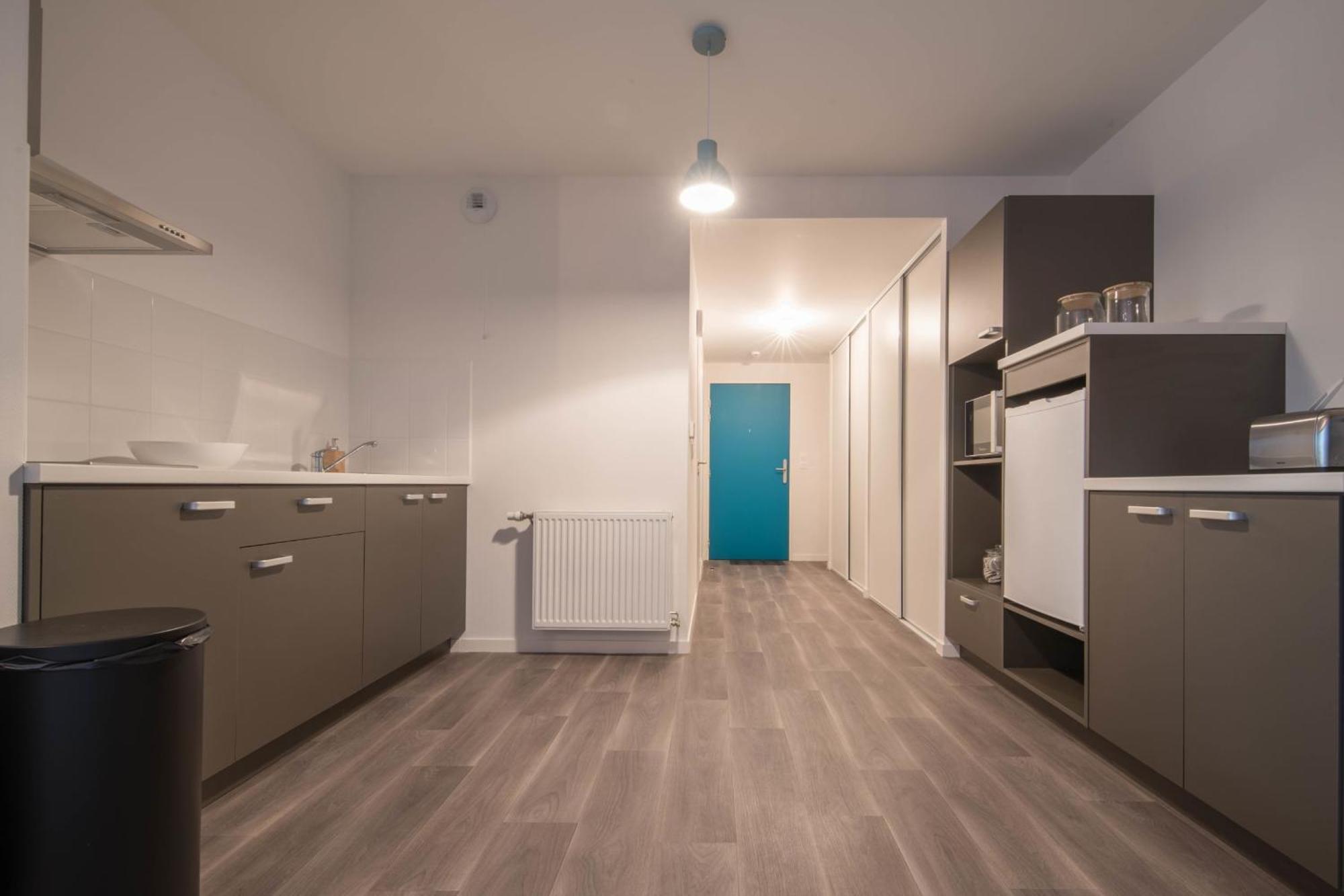 MELANIE - Appartement proche gare, arrivée 24 24 Le Mans Extérieur photo