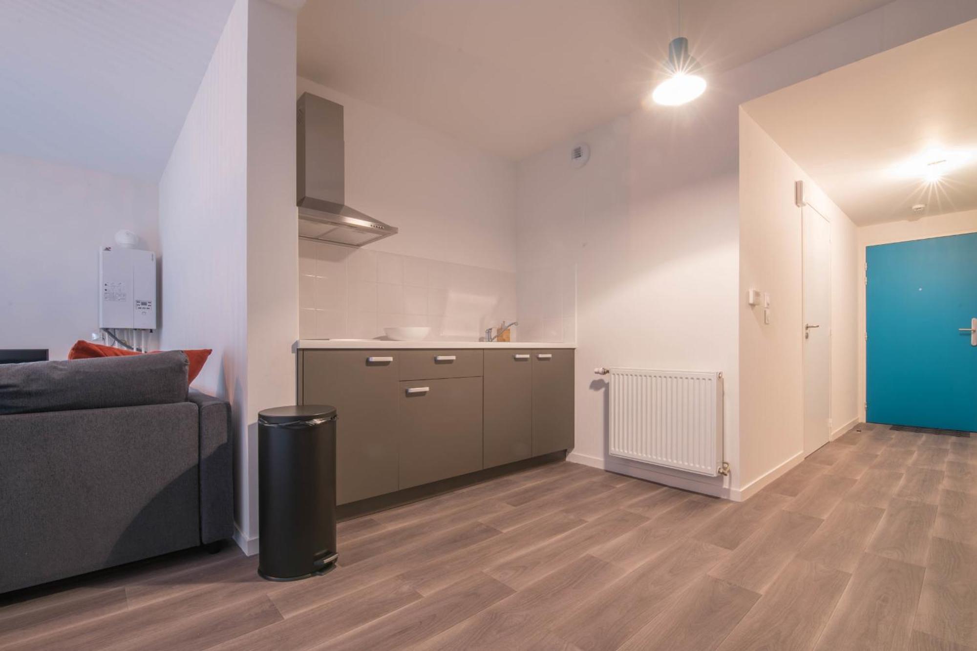MELANIE - Appartement proche gare, arrivée 24 24 Le Mans Extérieur photo