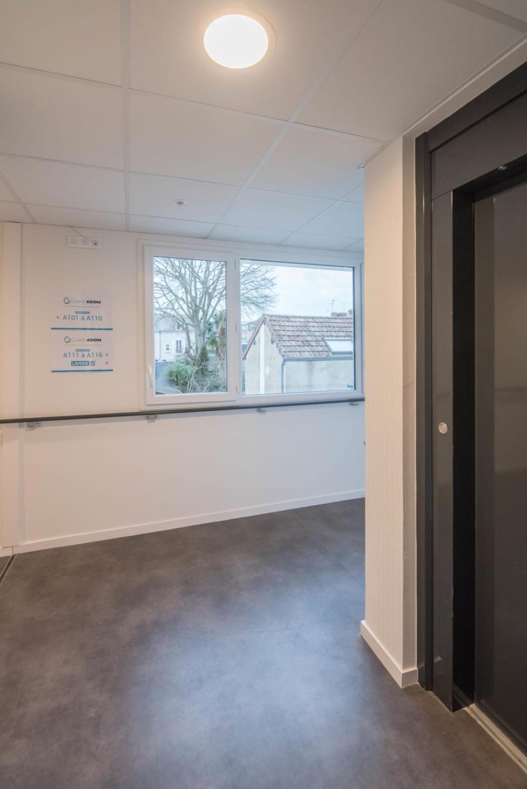 MELANIE - Appartement proche gare, arrivée 24 24 Le Mans Extérieur photo